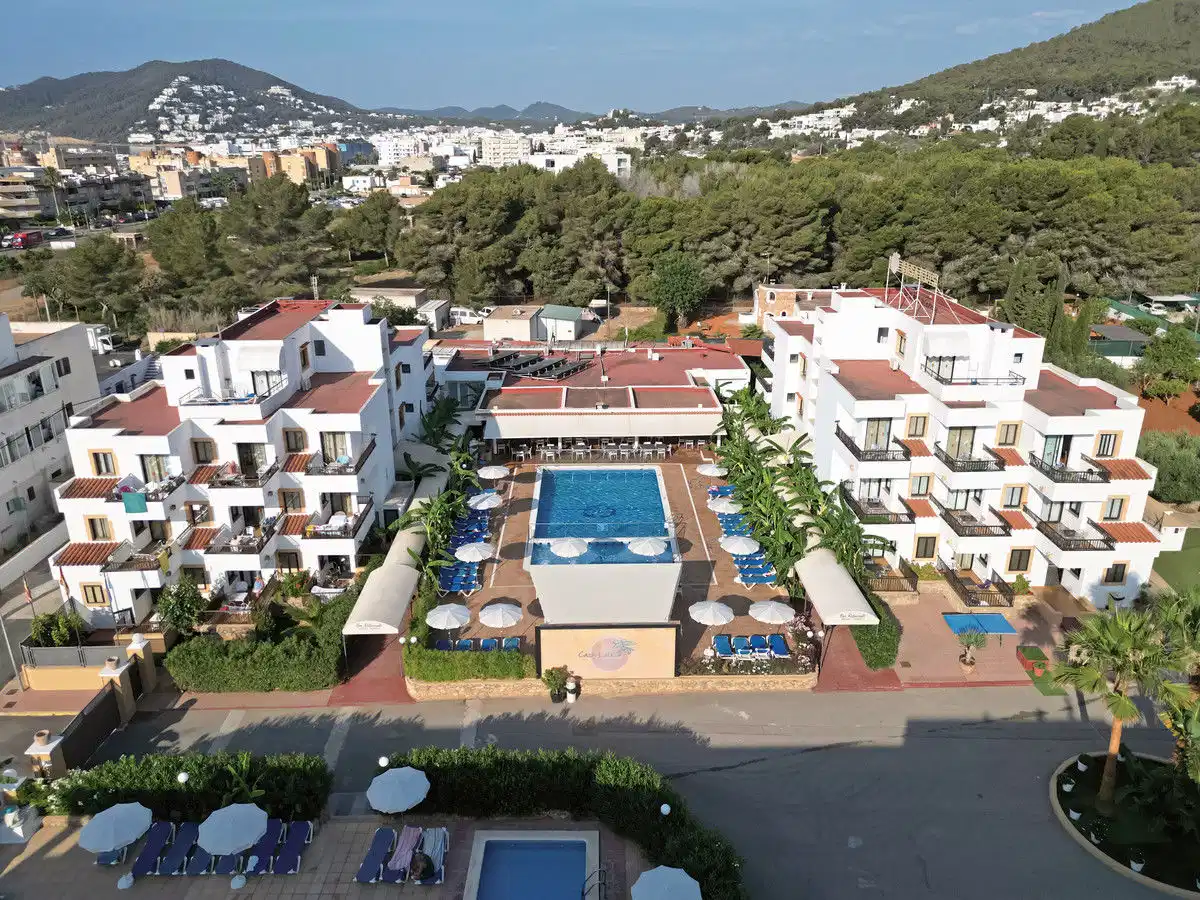 Invisa Aparthotel Casa Luis – Hotelfoto