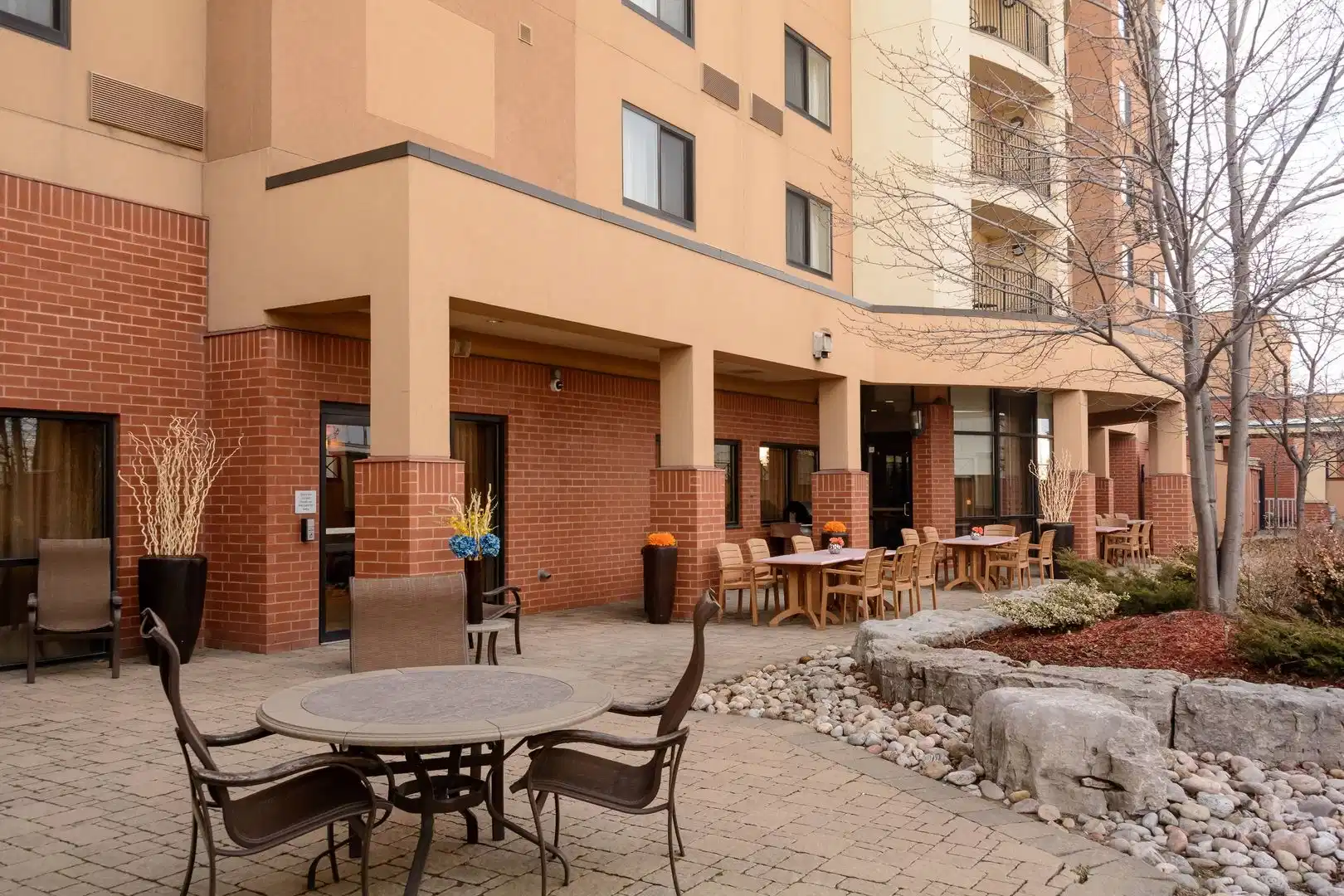 Courtyard by Marriott Toronto Brampton – Hotelfoto