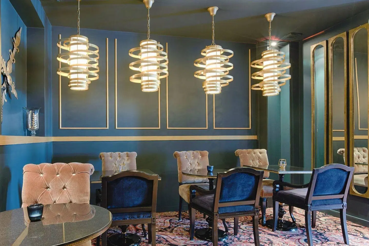 New Hotel Republique Bar