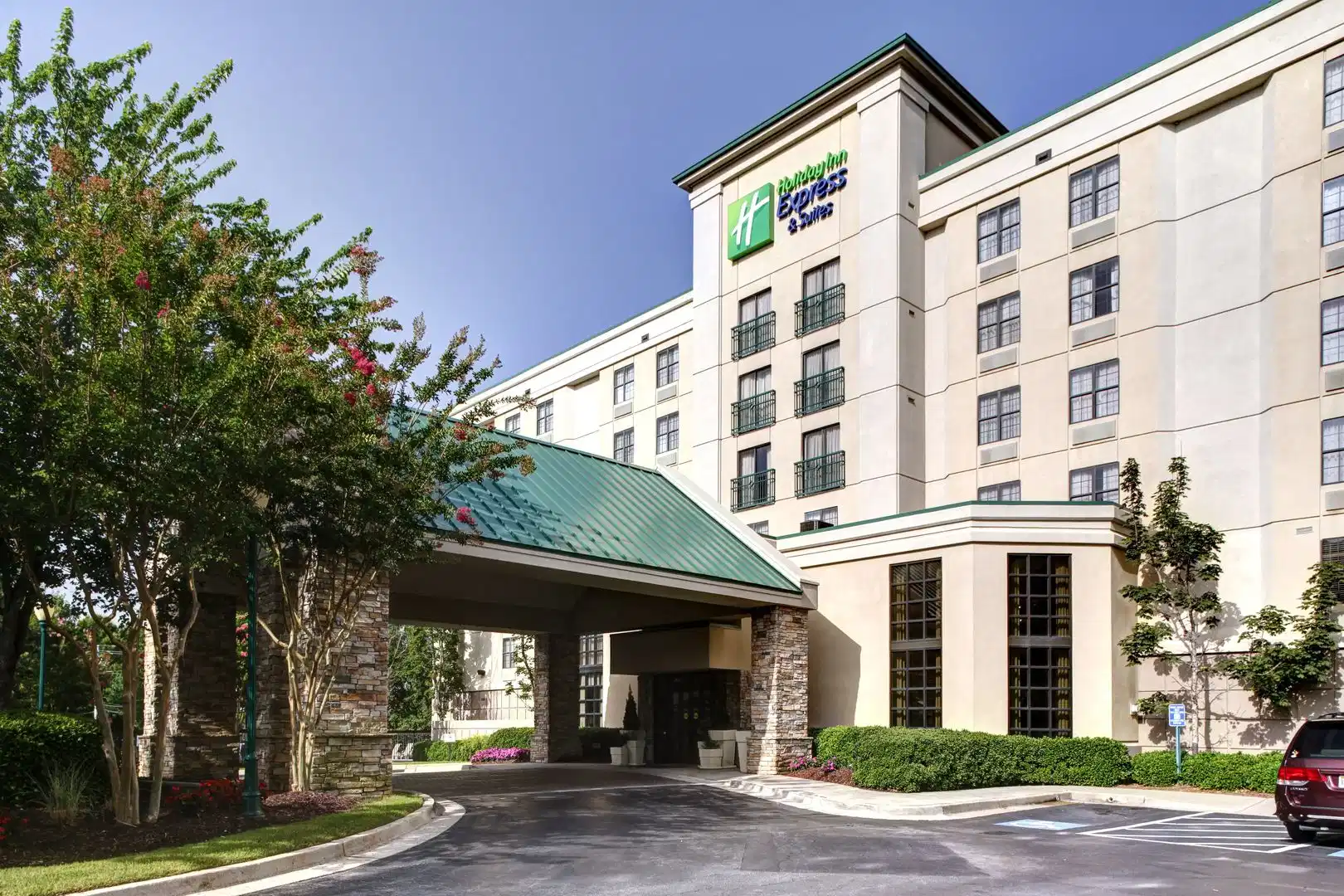 Holiday Inn Express & Suites Atlanta Buckhead by IHG – Hotelfoto