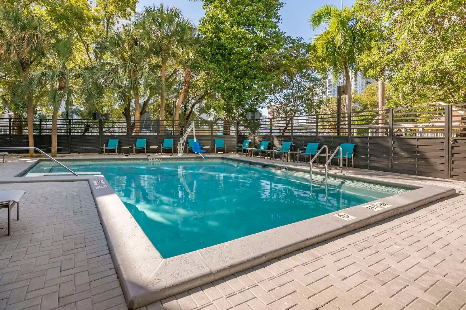 Comfort Inn & Suites Downtown Brickell-Port of Miami – Hotelfoto