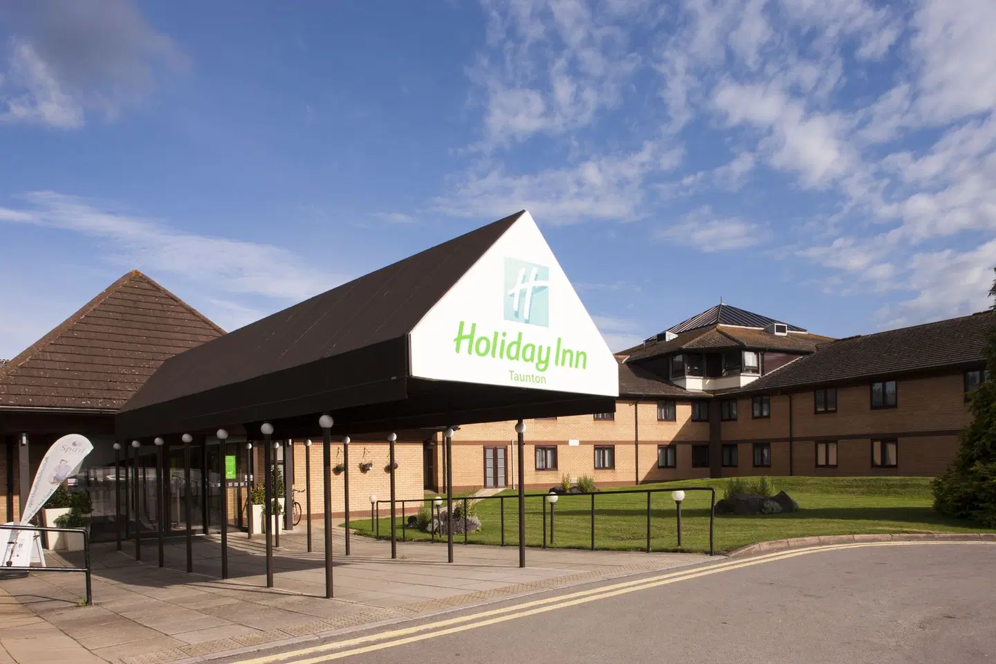 Holiday Inn Taunton by IHG SPORTS_AND_LEISURE