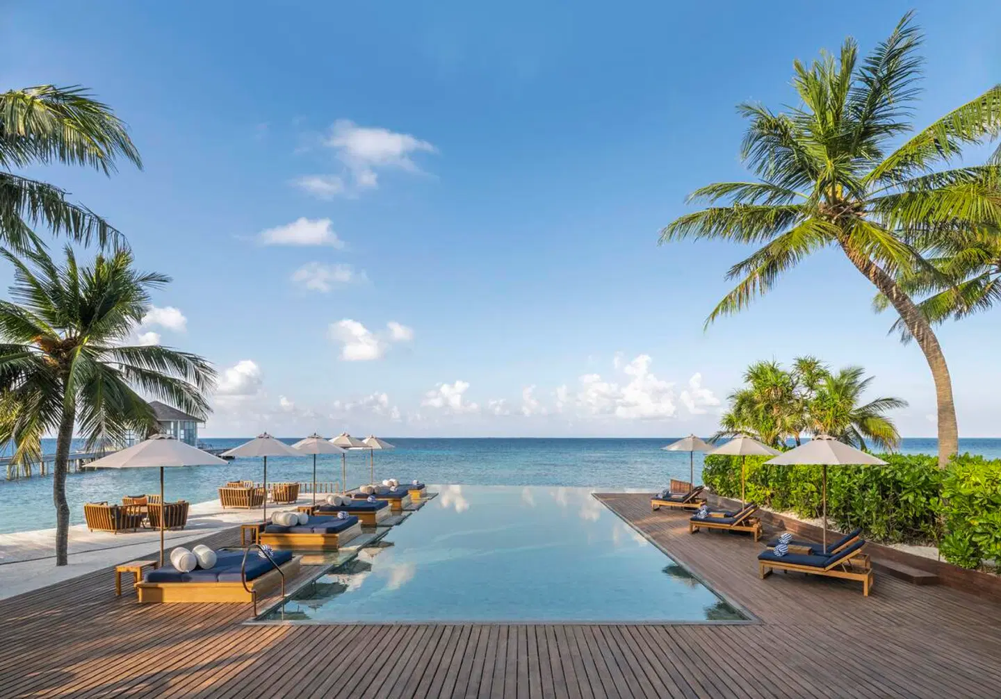 The Halcyon Private Isles Maldives, Autograph Collection OUTDOOR_POOL