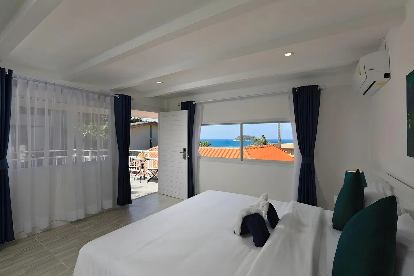 Kata White Villas ROOM_EXAMPLE