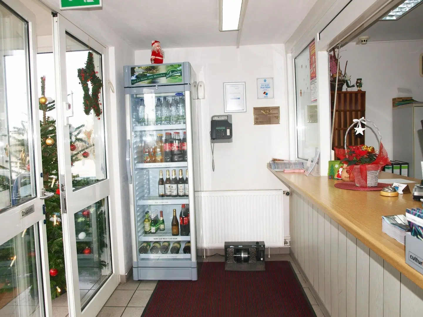 Stern Bar