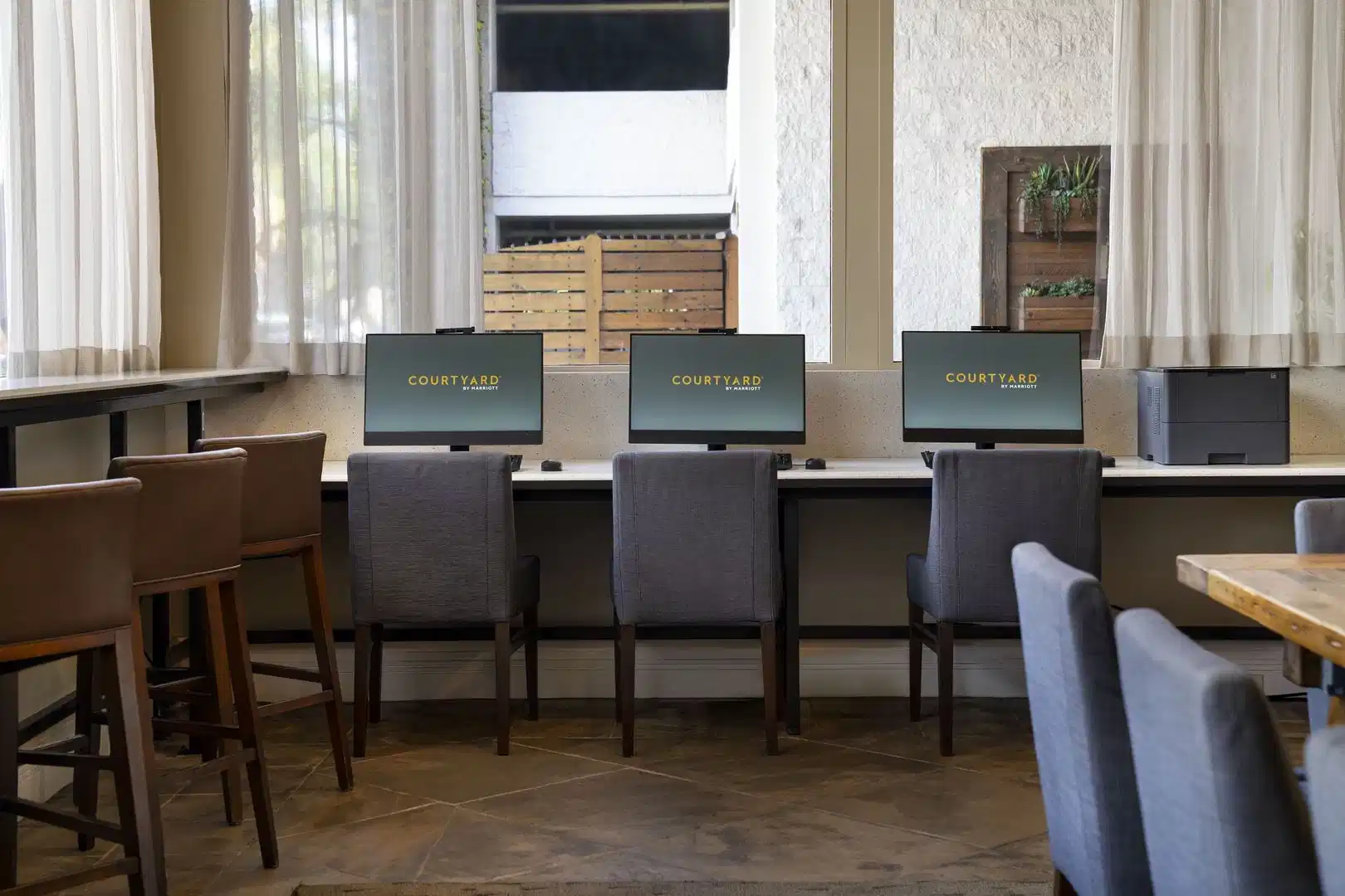 Courtyard by Marriott Long Beach Downtown – Hotelfoto