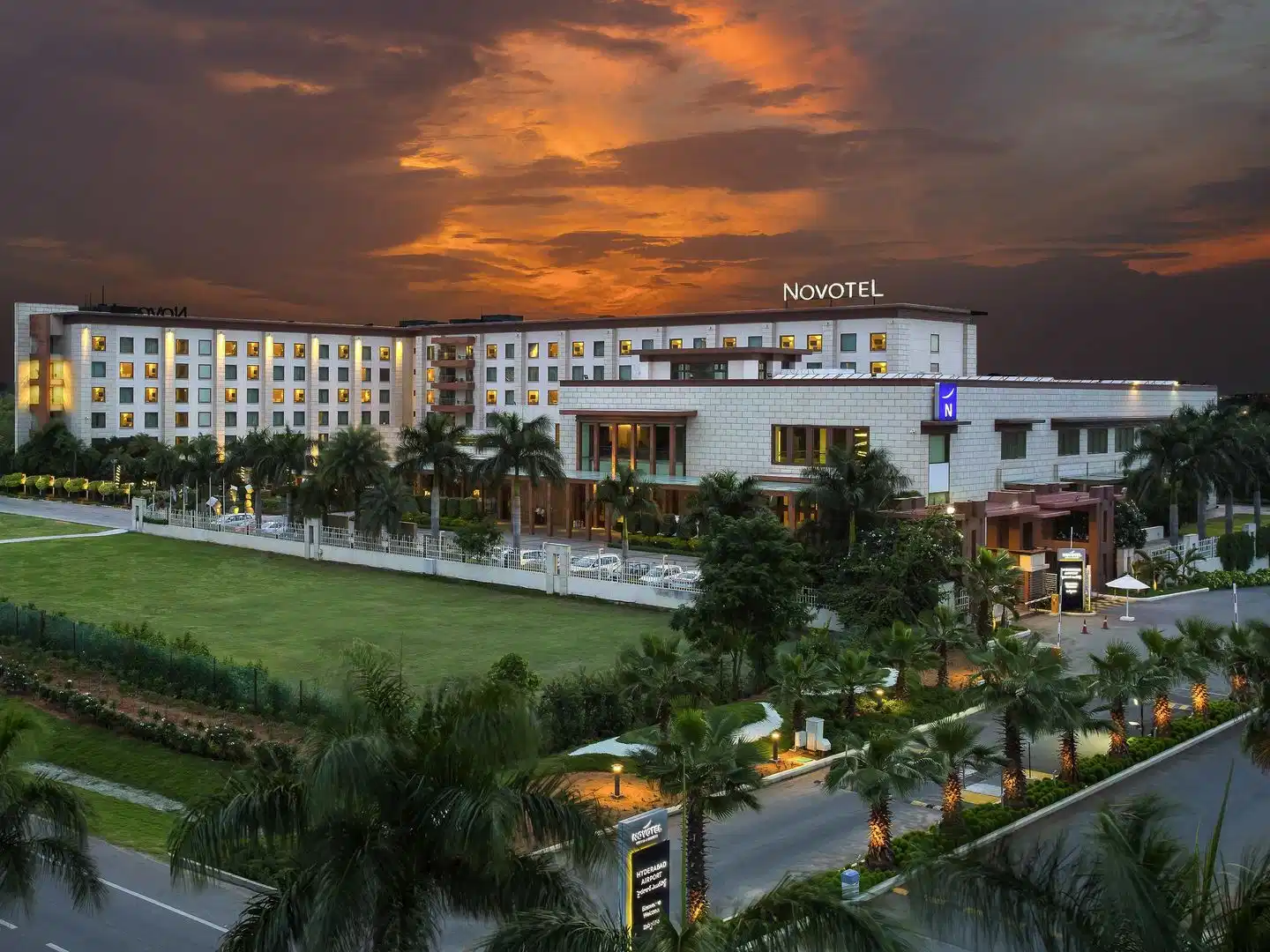 Novotel Hyderabad Airport Hotel – Hotelfoto