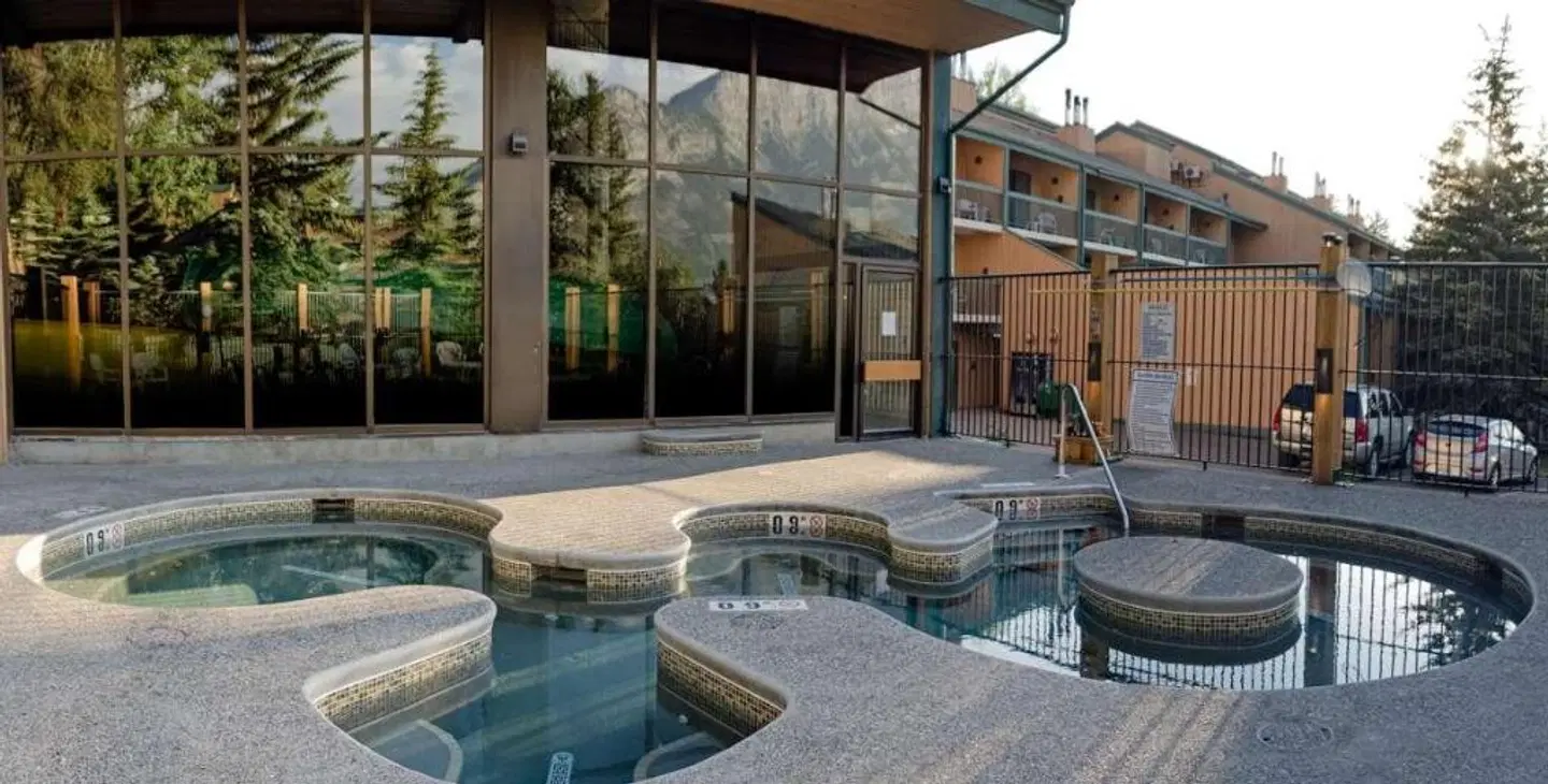 Douglas Fir Resort & Chalets Terrasse