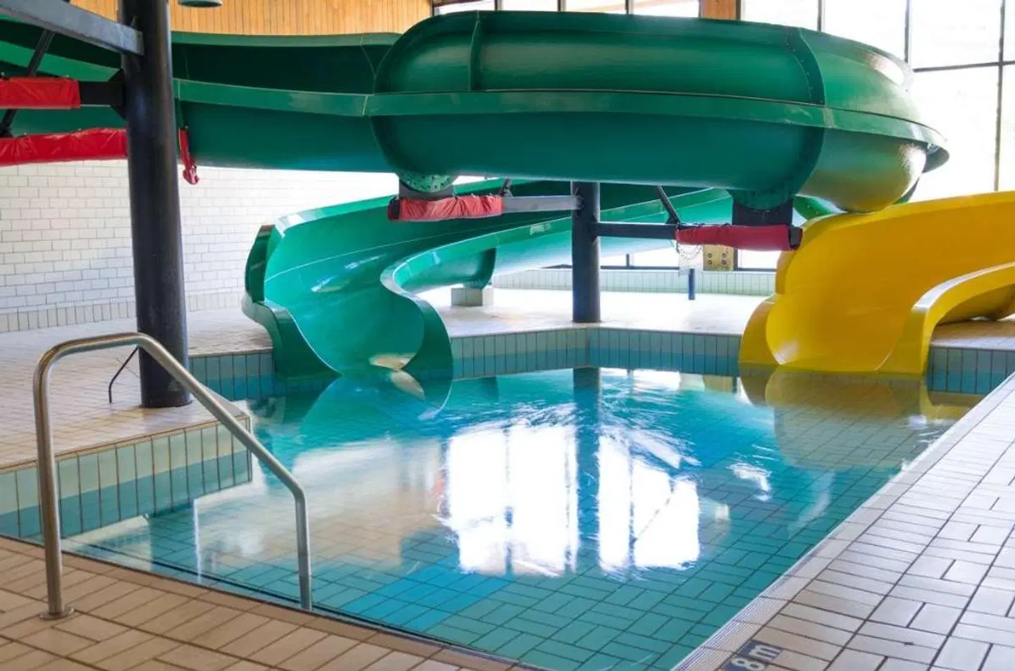Douglas Fir Resort & Chalets Hallenbad