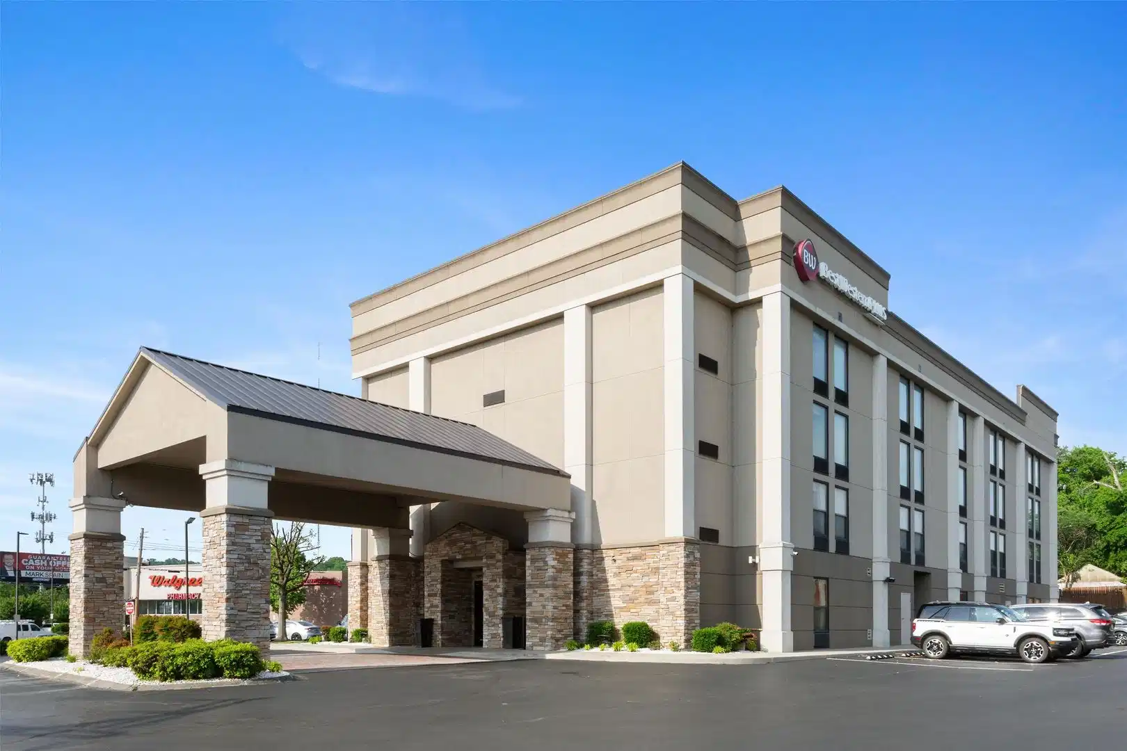 Best Western Plus Belle Meade Inn & Suites – Hotelfoto