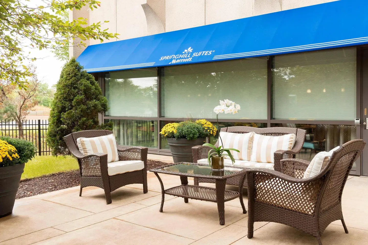 SpringHill Suites by Marriott Chicago O'Hare LOUNGE_LOBBY