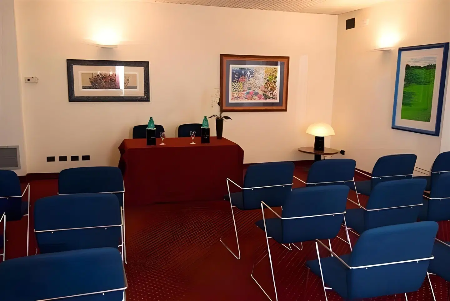 Boston ROOM_EXAMPLE