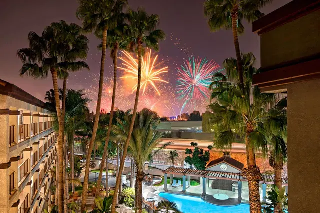Four Points by Sheraton Anaheim EXTERIOR