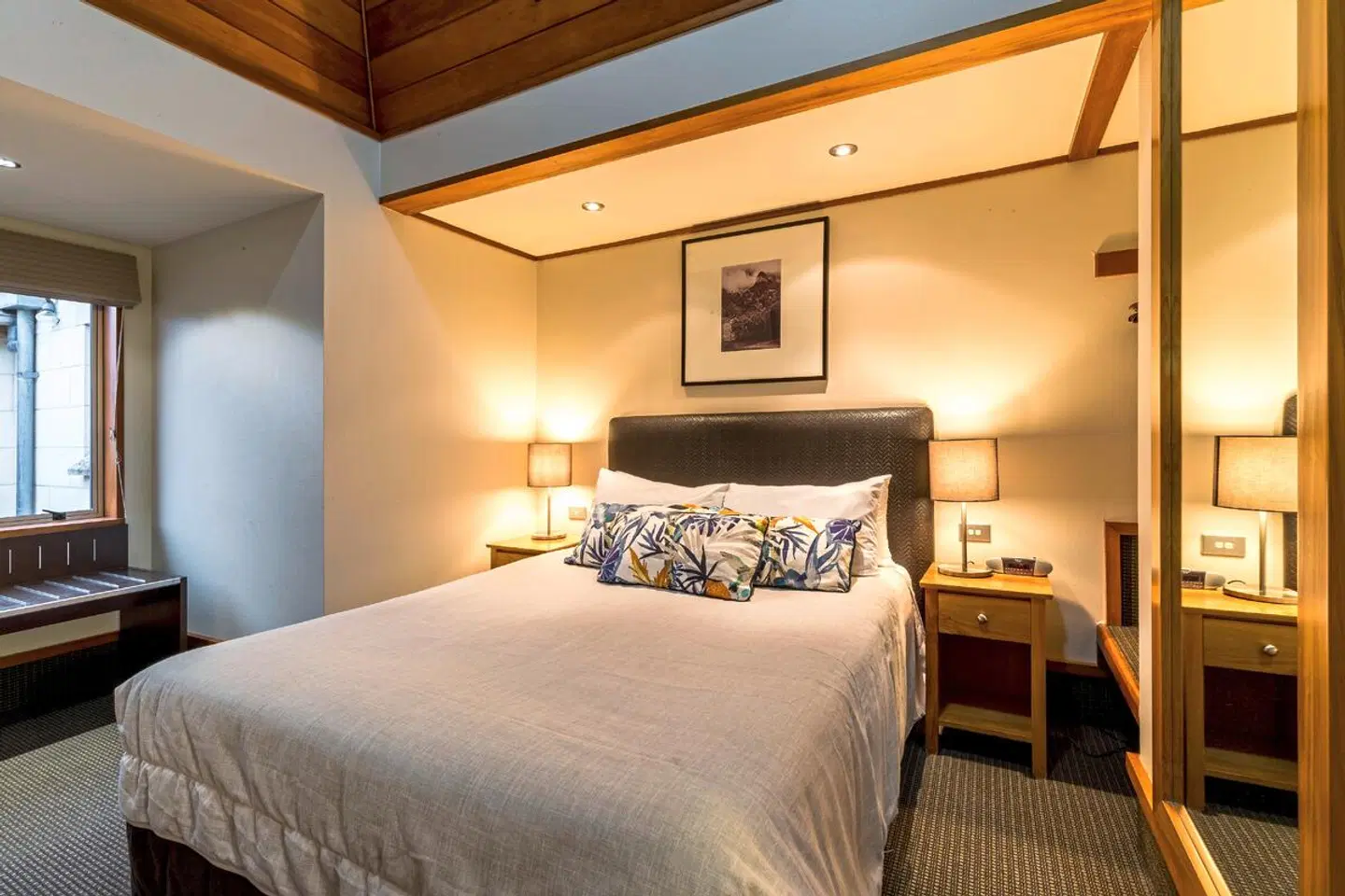 Distinction Te Anau Hotel & Villas ROOM_EXAMPLE