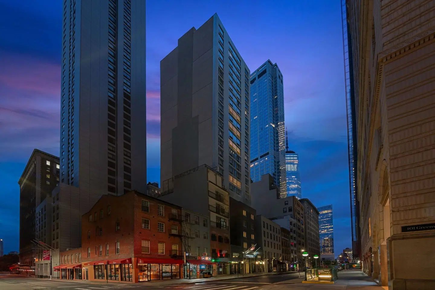Courtyard by Marriott New York World Trade Center Area EXTERIOR