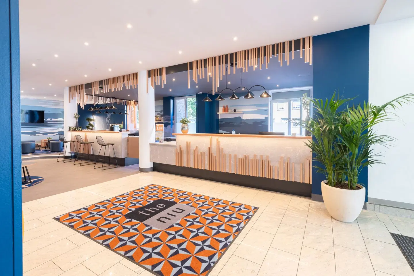 Holiday Inn - the niu, STREAM MÖNCHENGLADBACH by IHG LOUNGE_LOBBY