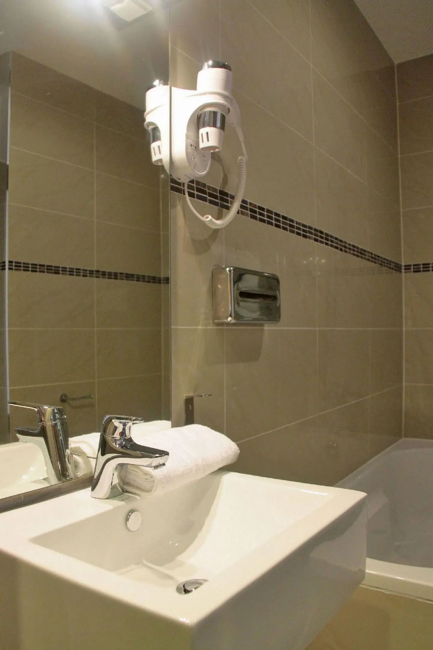 Hotel Dansaert Badezimmer