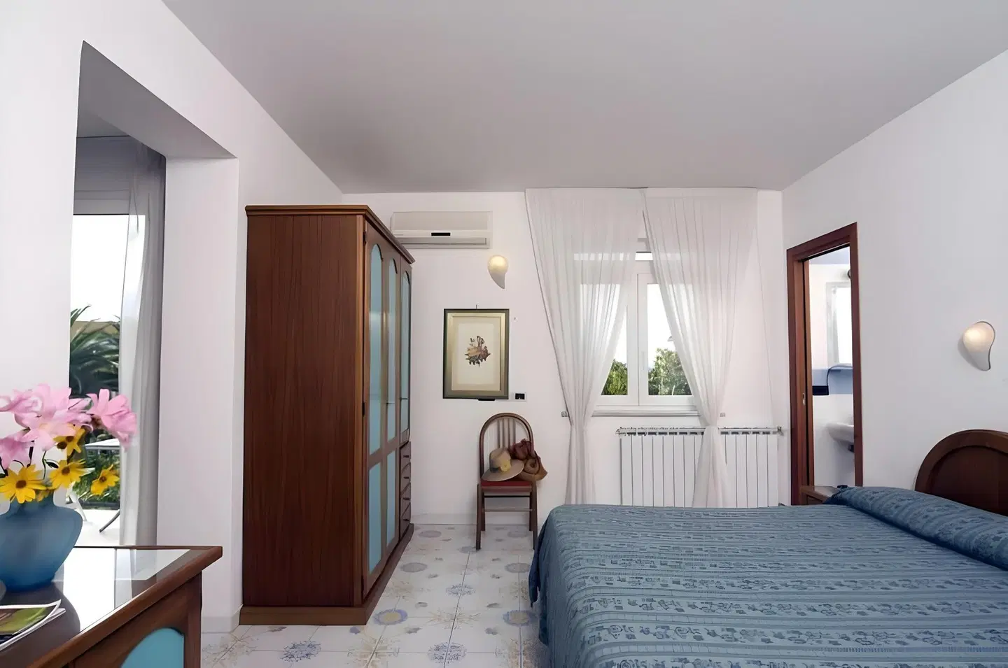 Gemma ROOM_EXAMPLE
