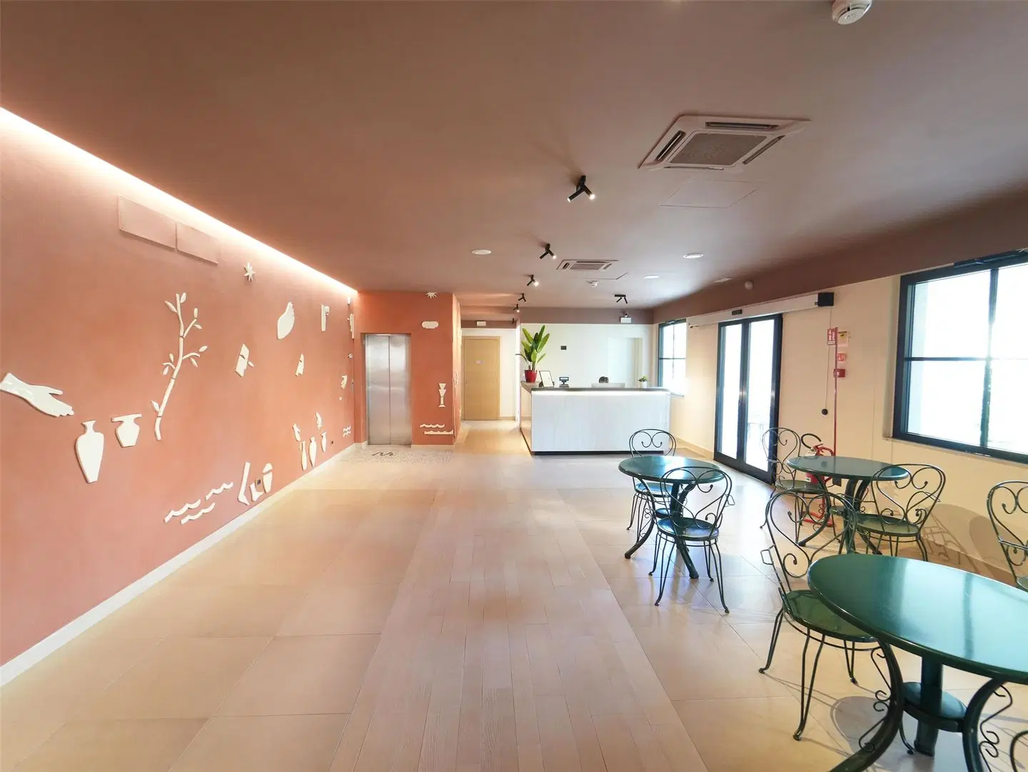 Arya by Mauro LOUNGE_LOBBY