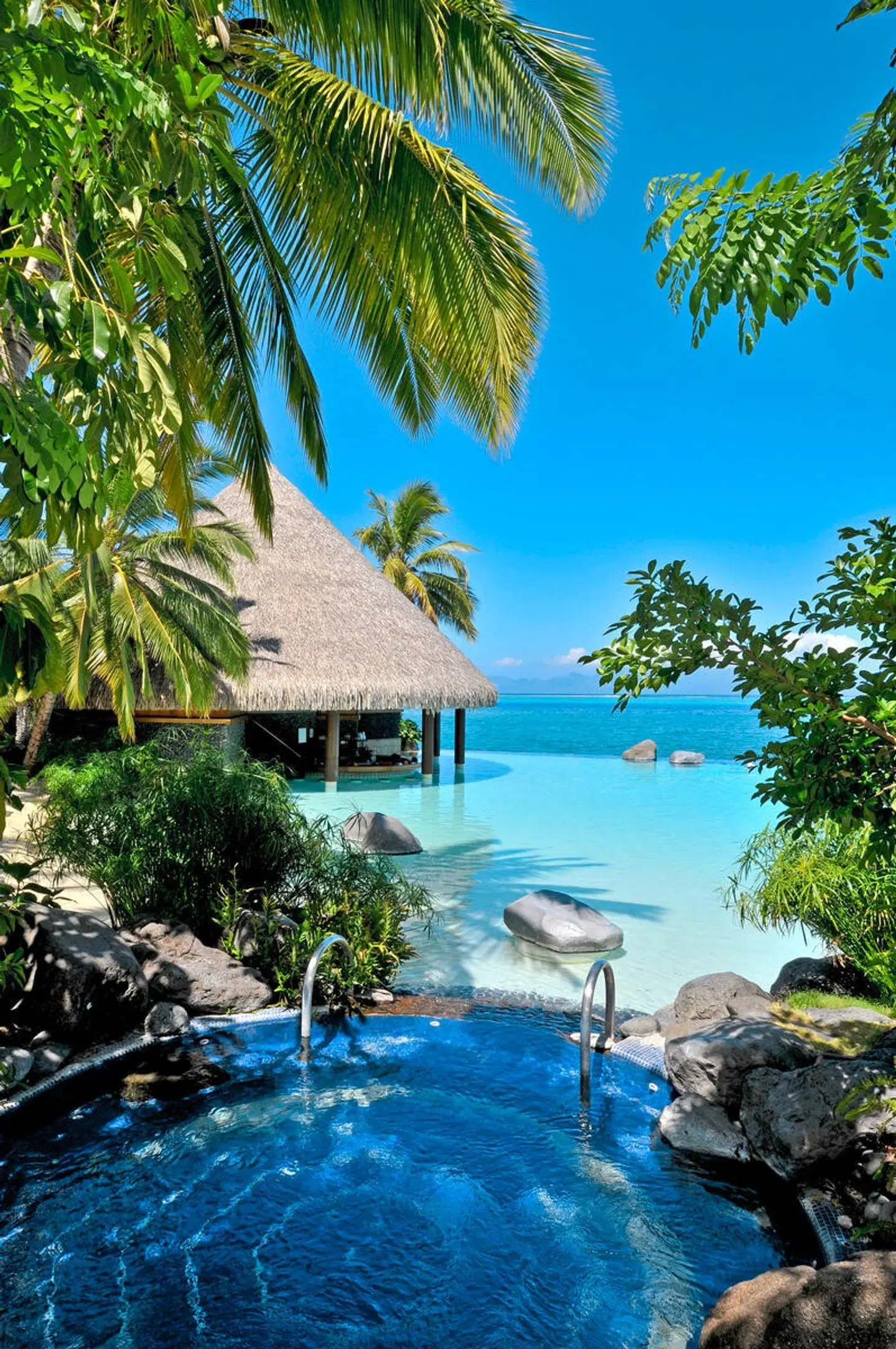 InterContinental Tahiti Resort OUTDOOR_POOL