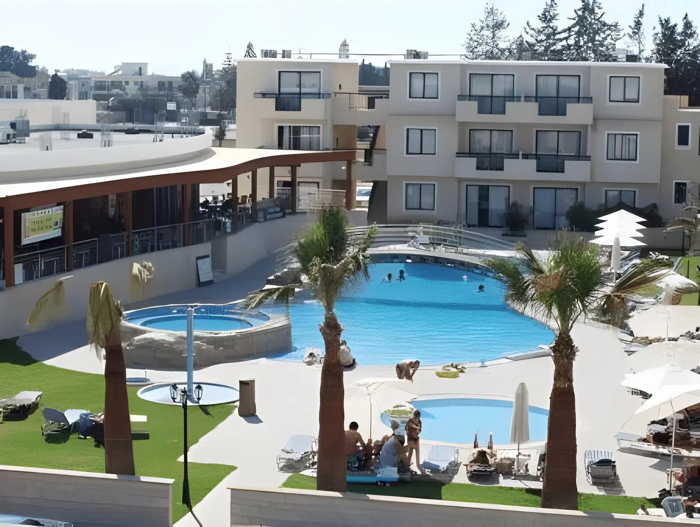 Pagona Holiday Apartments OUTDOOR_POOL