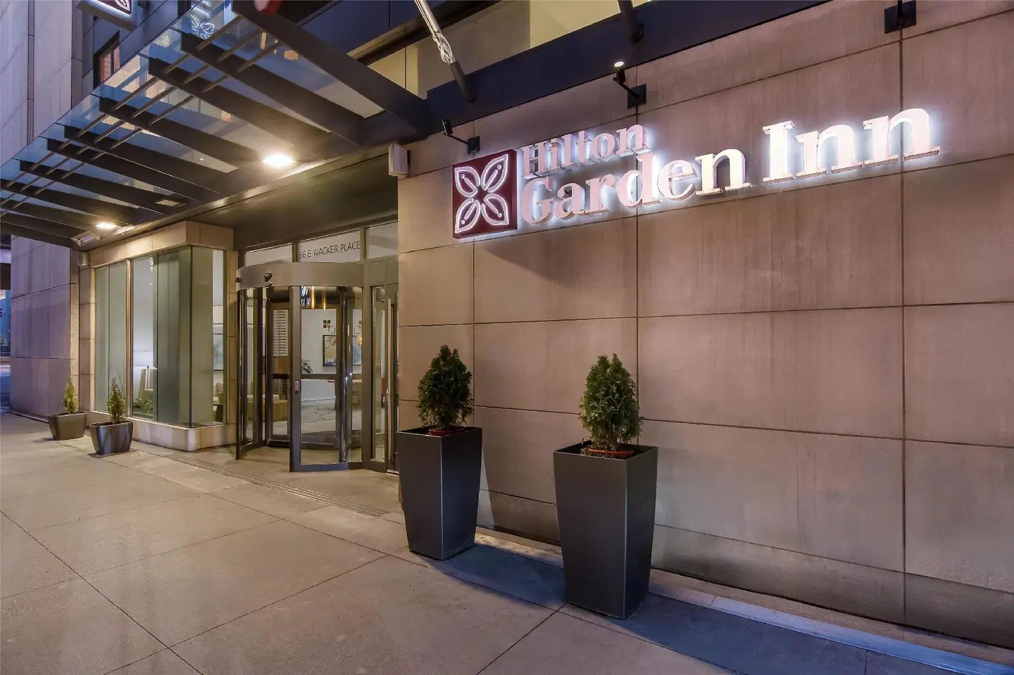 Hilton Garden Inn Chicago Downtown Riverwalk LOUNGE_LOBBY