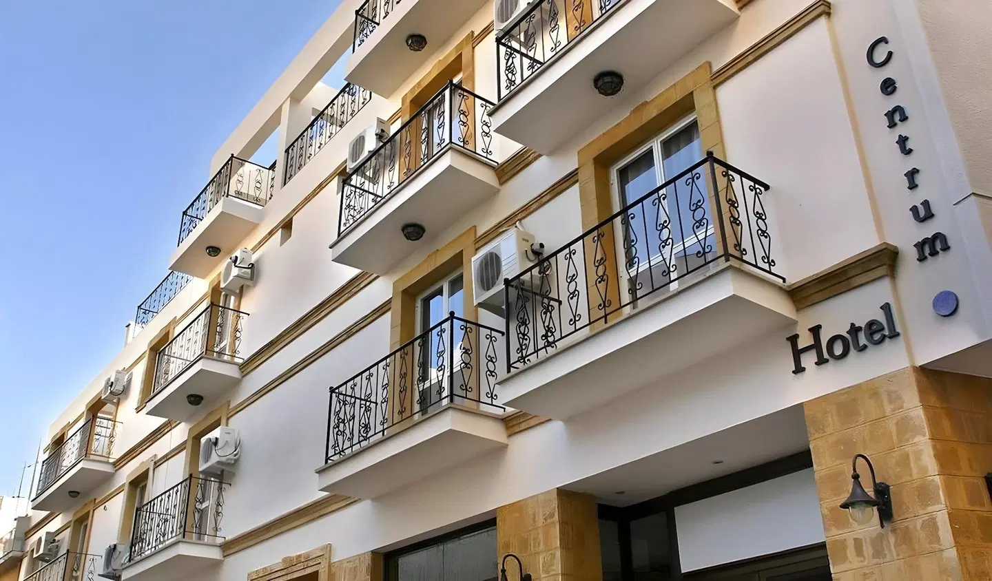 Centrum Hotel EXTERIOR