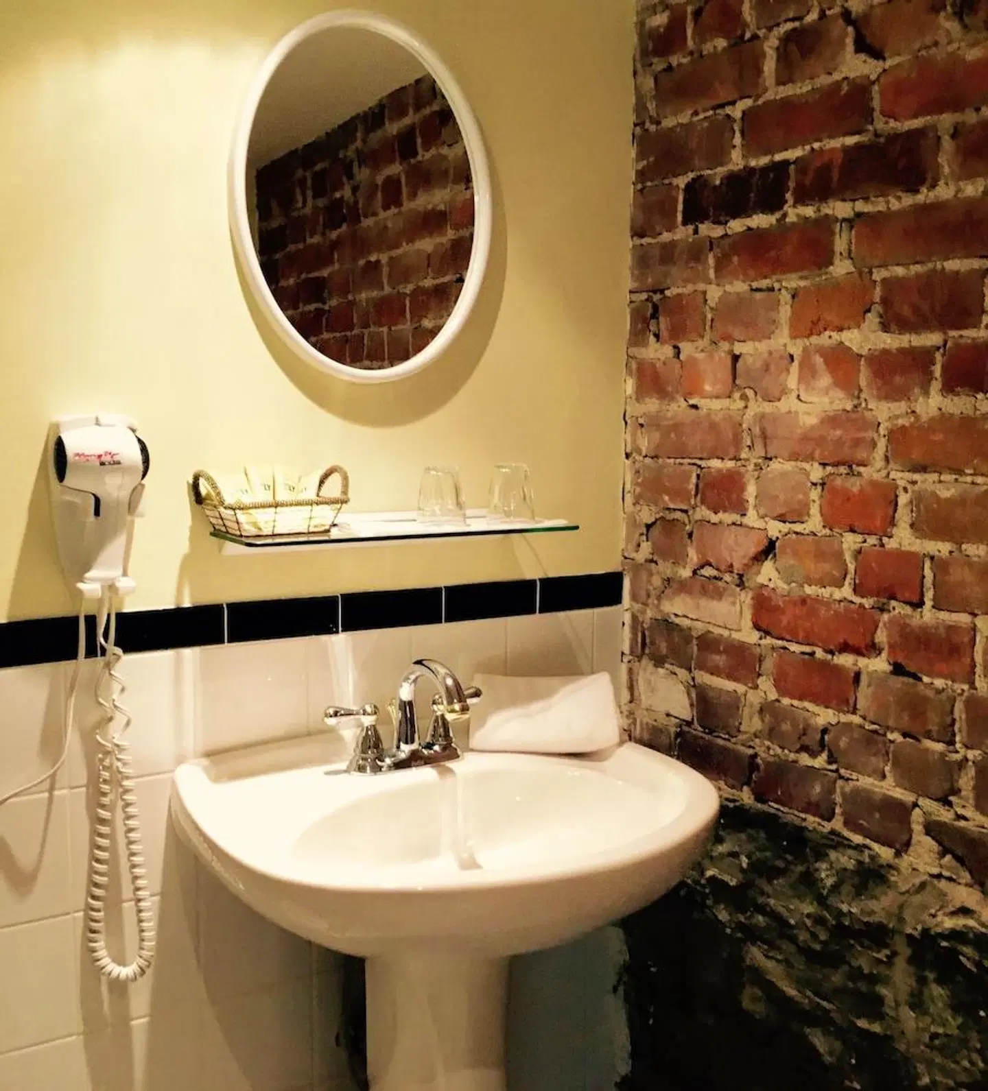 Hôtel Manoir Sherbrooke Badezimmer
