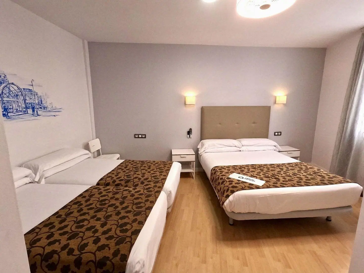 Casual Gurea ROOM_EXAMPLE