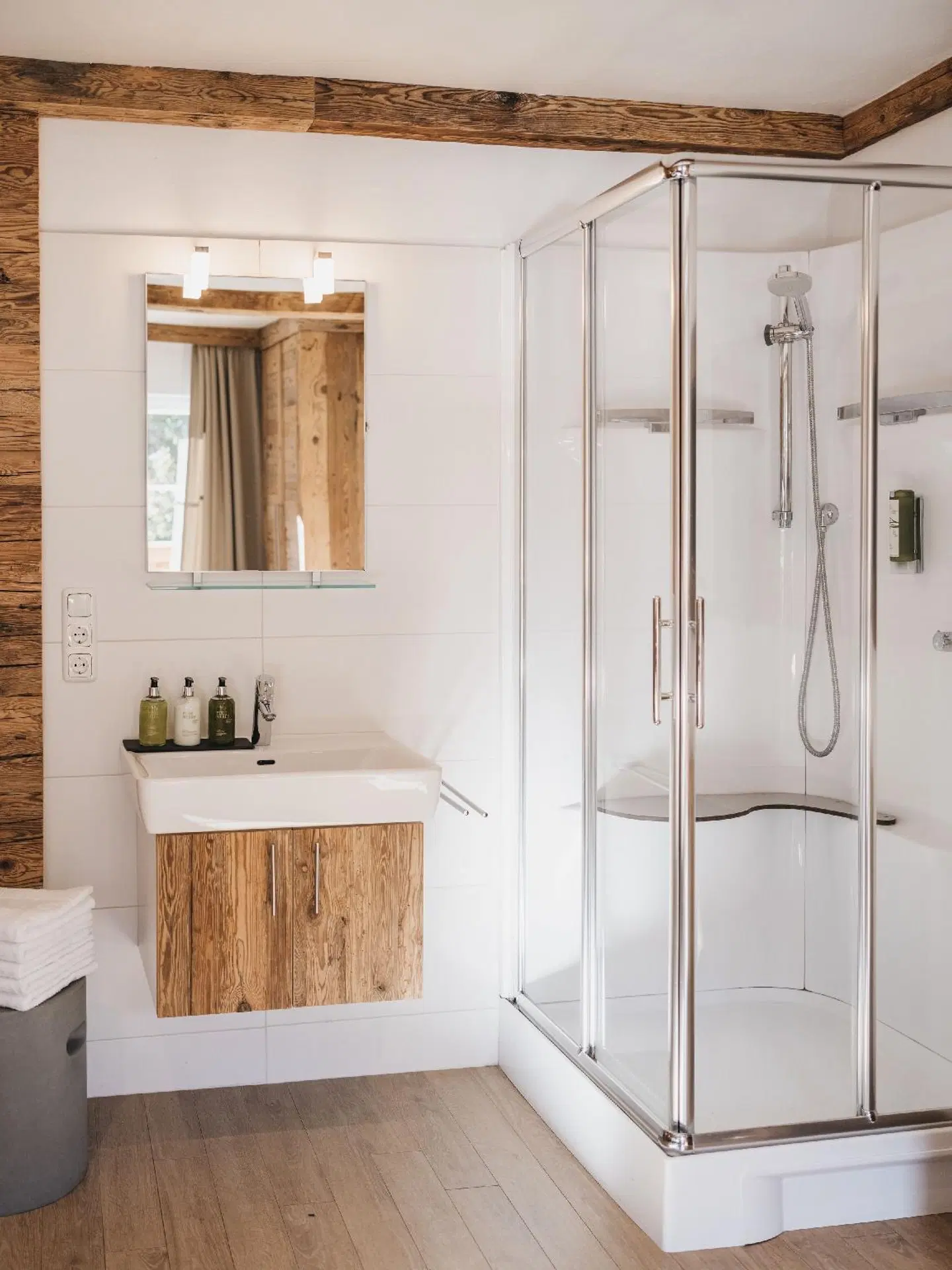 VAYA Kaprun Badezimmer
