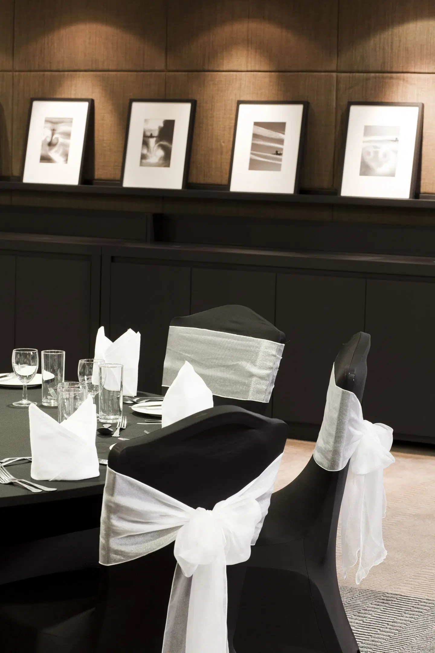 Crowne Plaza London Heathrow by IHG Restaurant