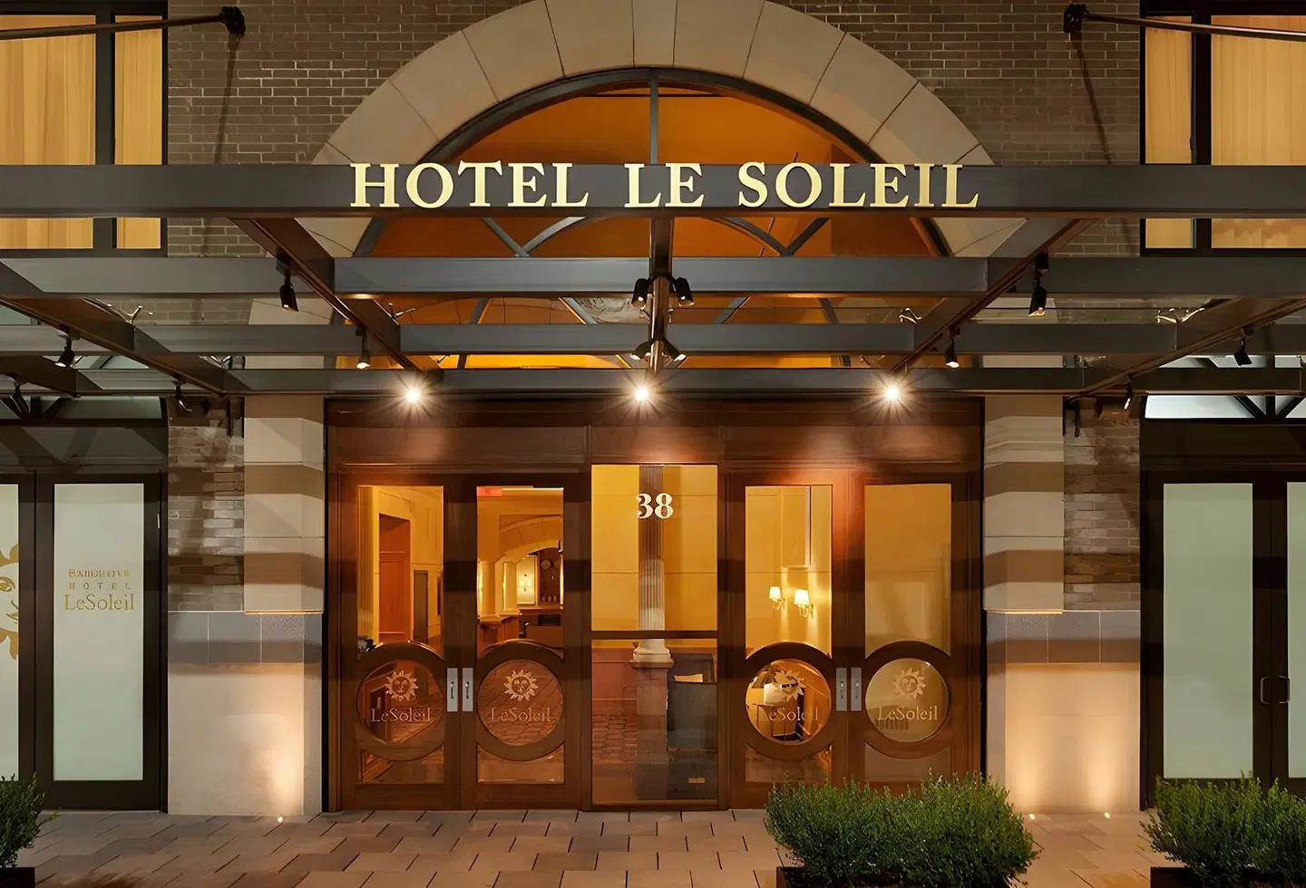 Executive Hotel Le Soleil New York EXTERIOR
