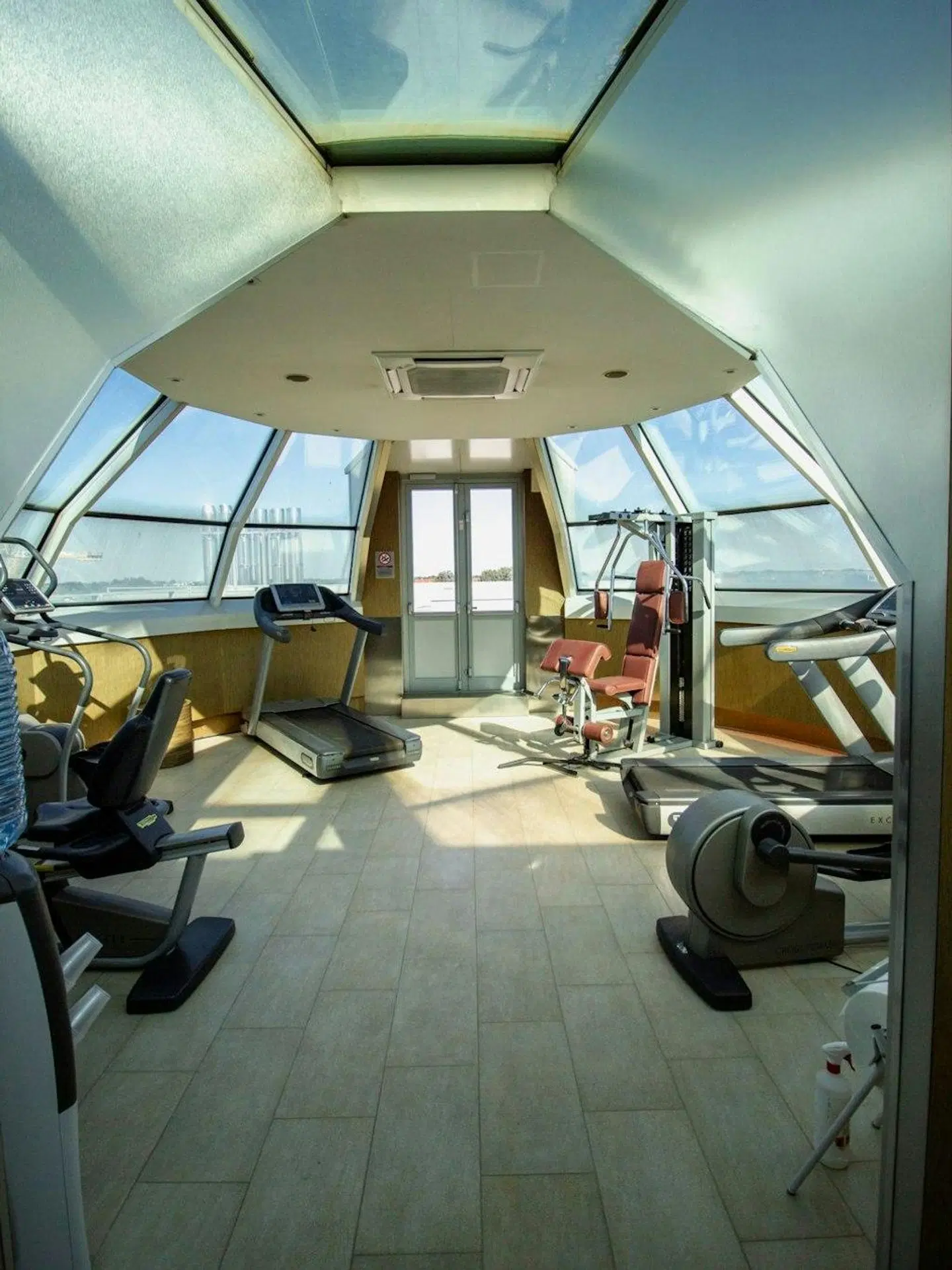 Antony Palace Hotel SPORTS_AND_LEISURE