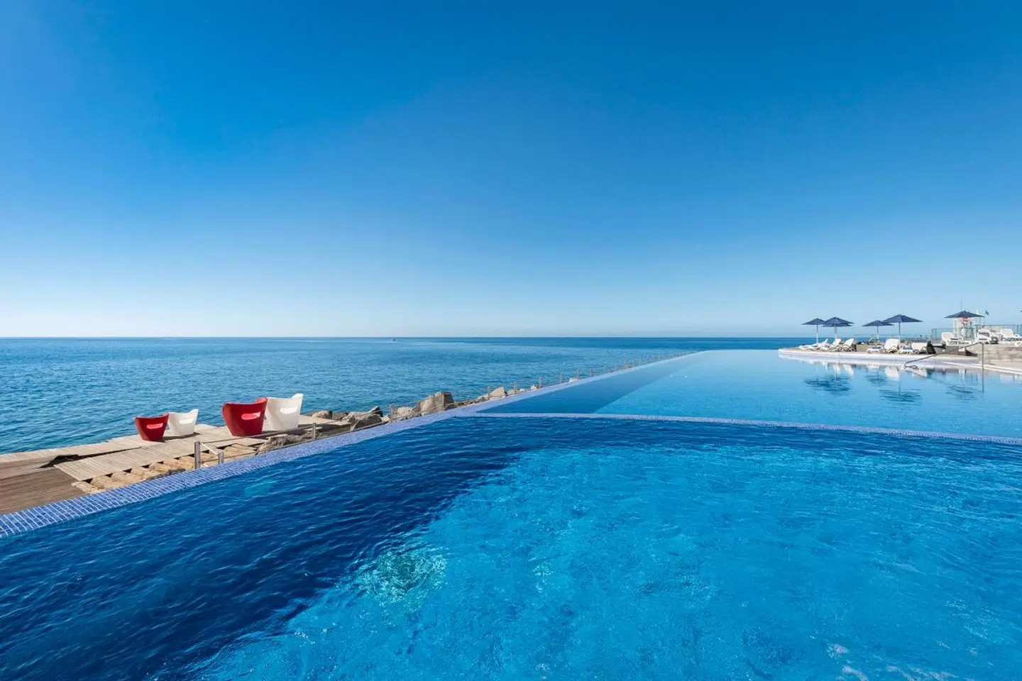 Marina Suites LANDSCAPE