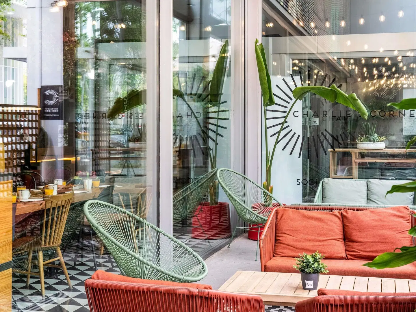 ibis Barcelona Pza Glories 22 LOUNGE_LOBBY