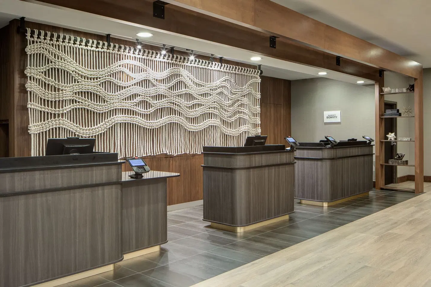 Courtyard by Marriott Chicago Downtown/River North LOUNGE_LOBBY