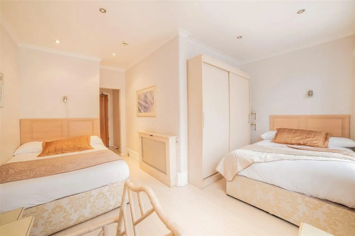 Amsterdam Hotel ROOM_EXAMPLE