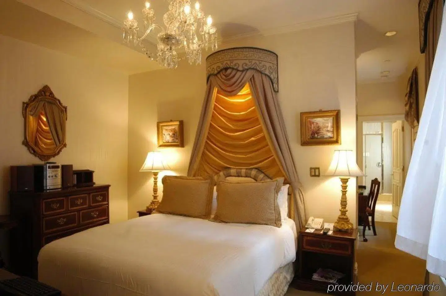 Fitzpatrick Grand Central ROOM_EXAMPLE