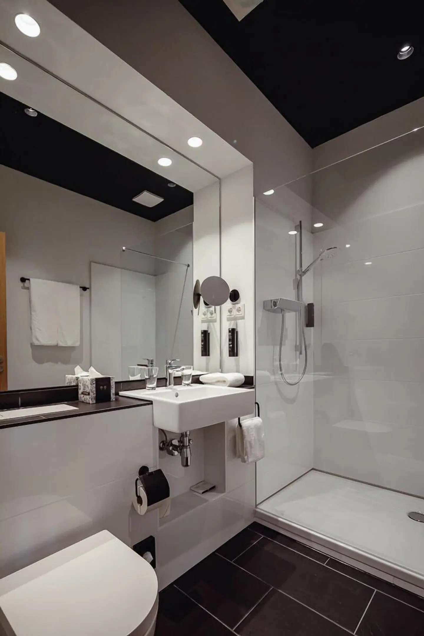 Schulhaus Hotel Badezimmer