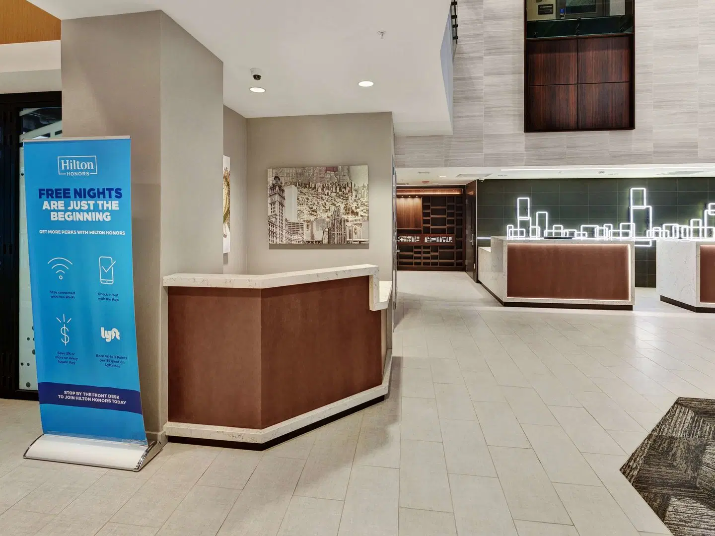 Hampton Inn & Suites Chicago-Downtown LOUNGE_LOBBY