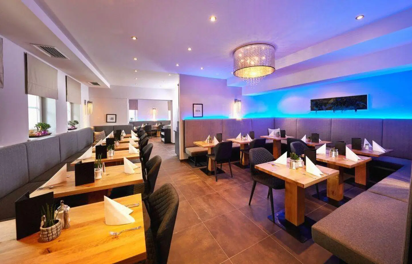 Two Timez Boutique Hotel Restaurant