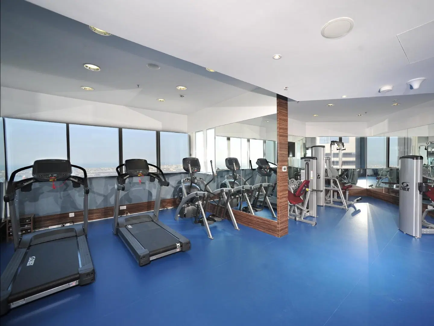 Ramada Abu Dhabi Corniche SPORTS_AND_LEISURE