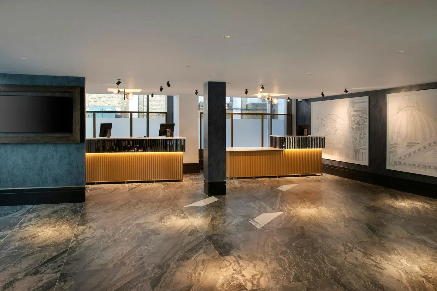 Leonardo Royal London St Pauls LOUNGE_LOBBY