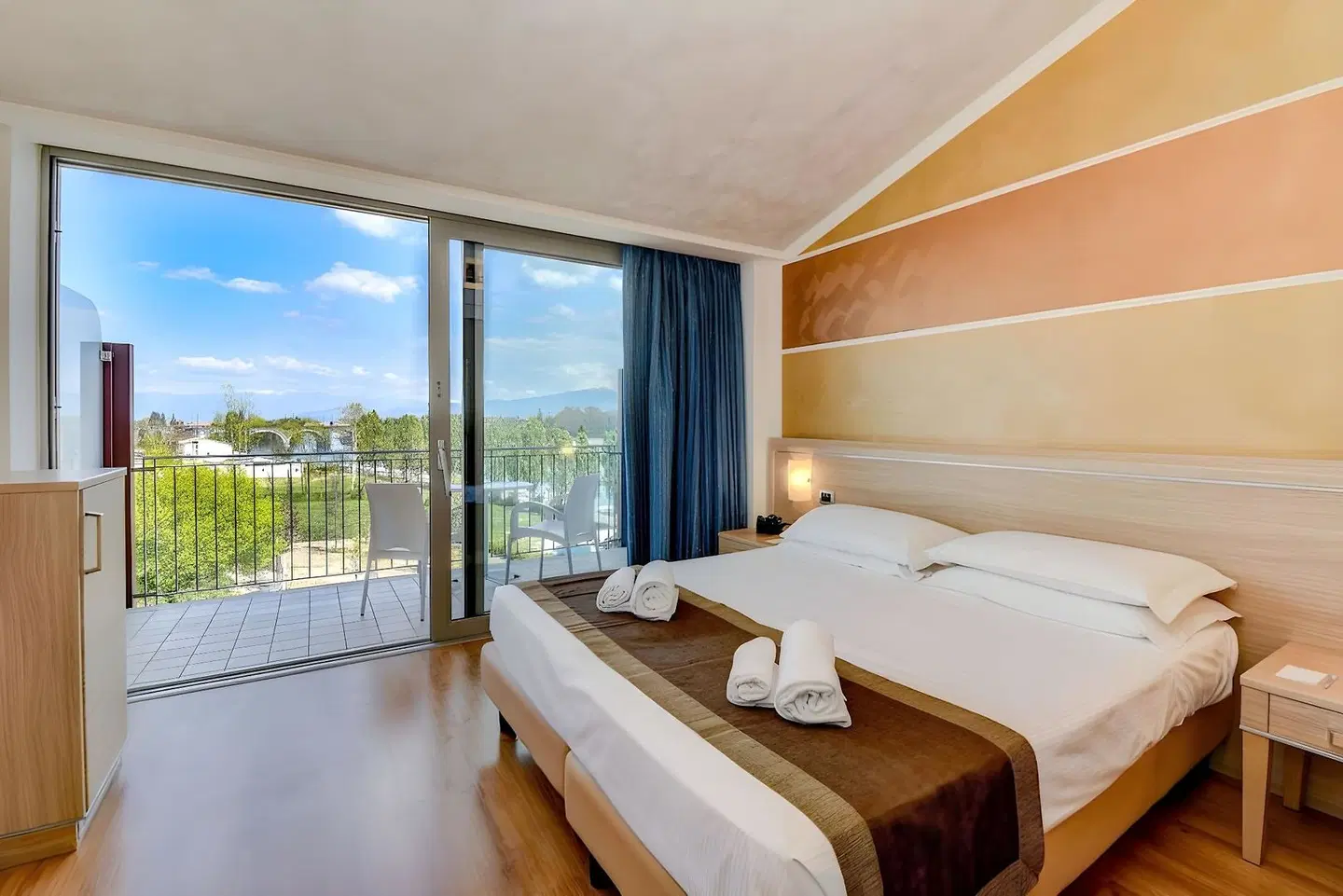 Rivus ROOM_EXAMPLE