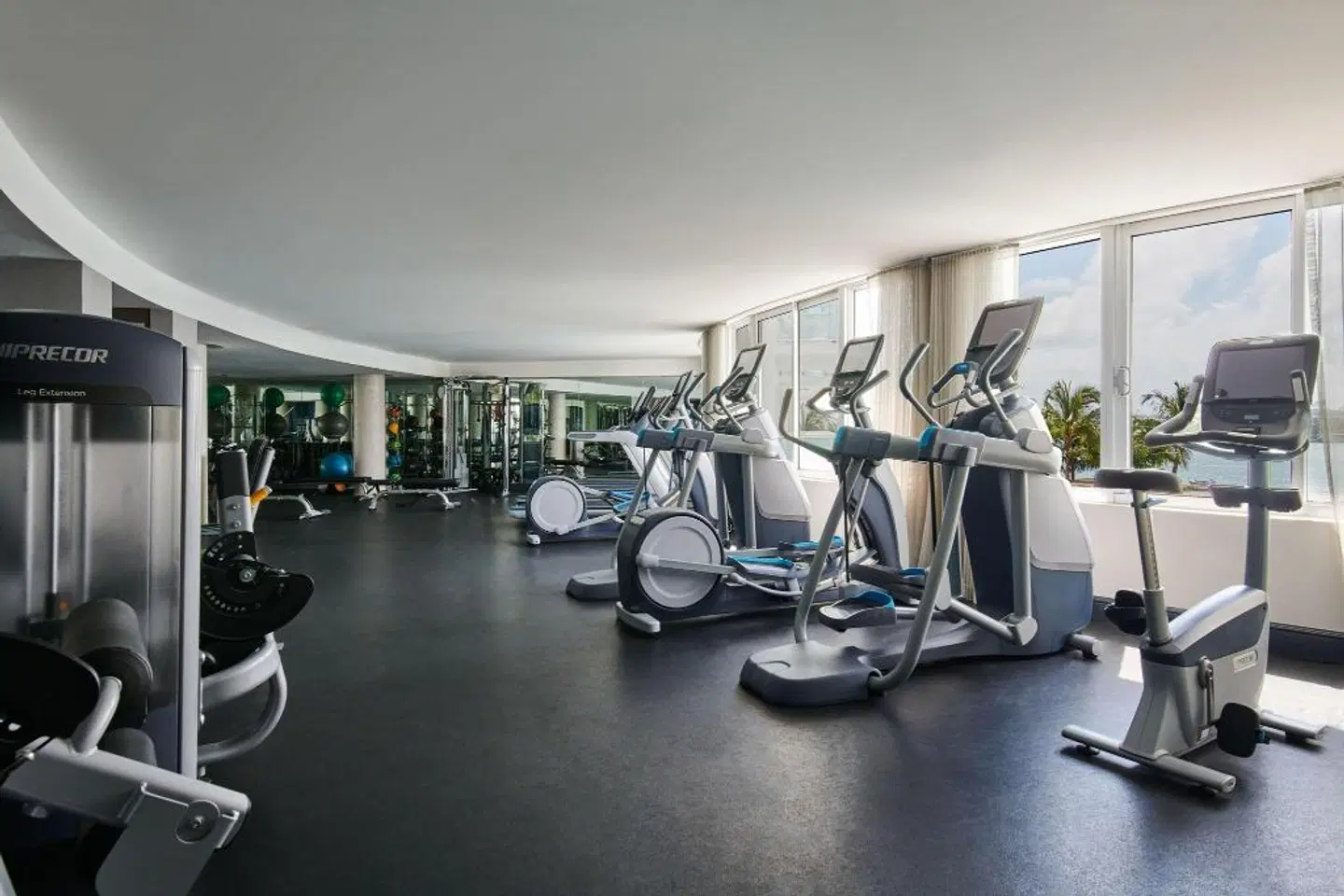 Mondrian South Beach SPORTS_AND_LEISURE