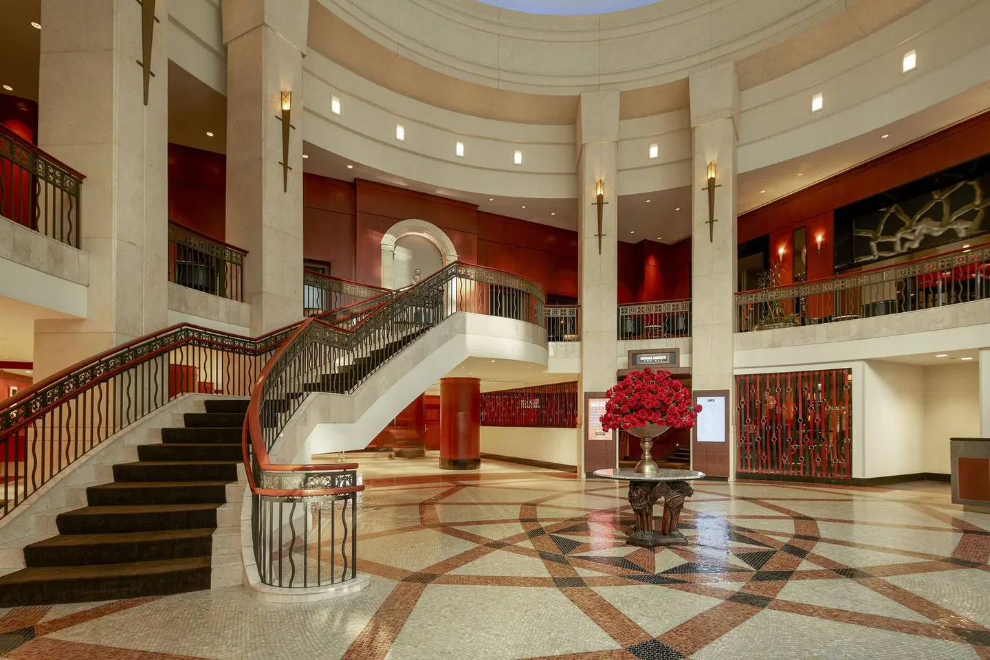 InterContinental Chicago Magnificent Mile LOUNGE_LOBBY
