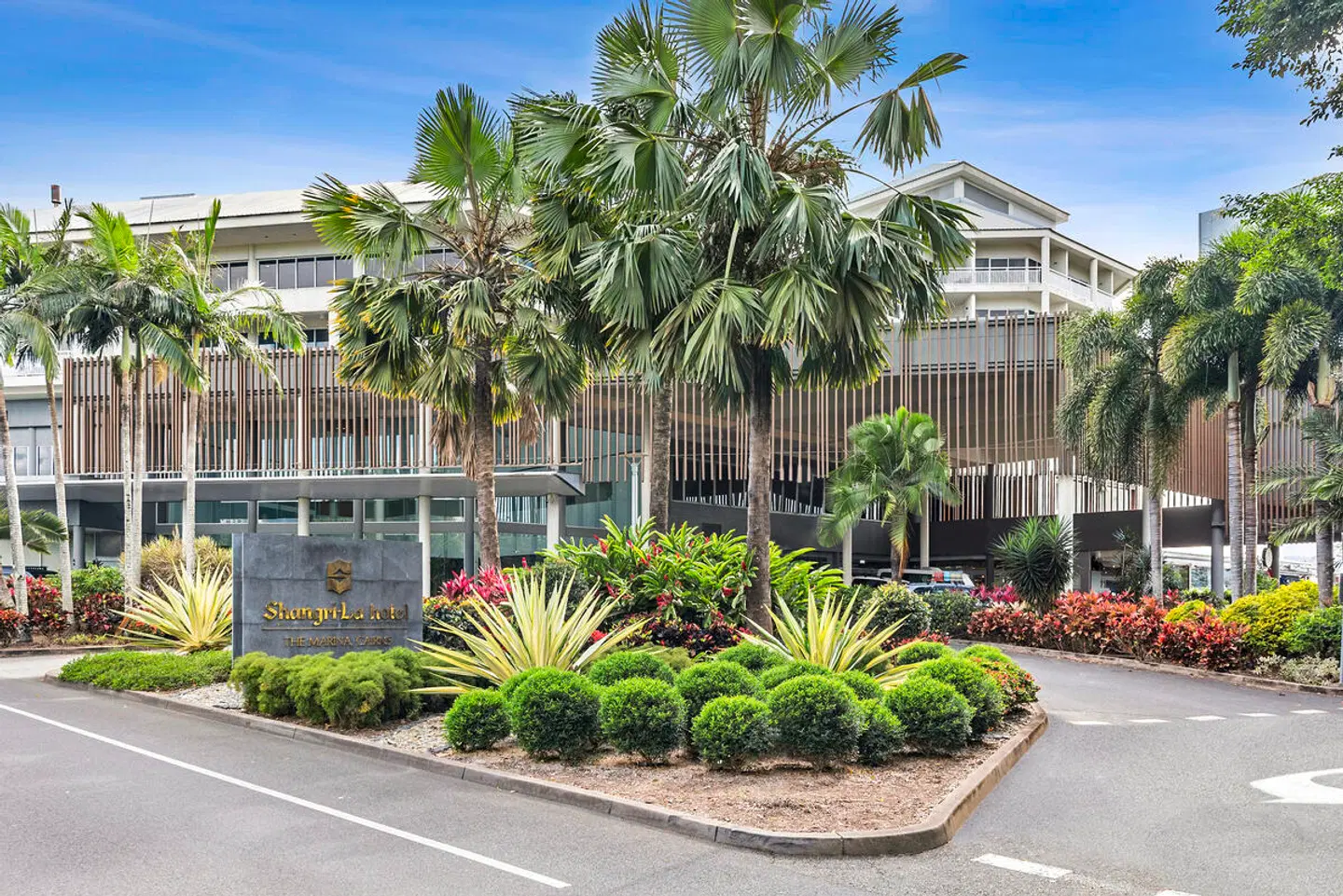 Shangri-La The Marina, Cairns EXTERIOR