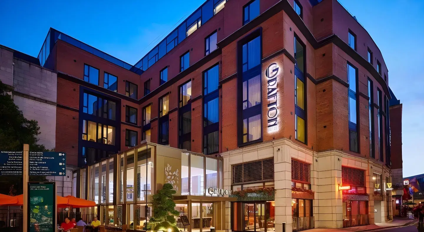 The Grafton Hotel EXTERIOR