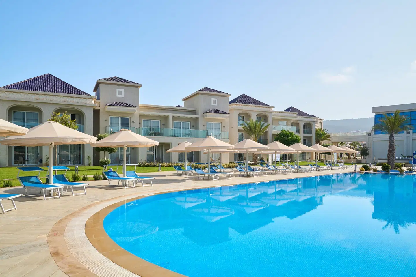 Pickalbatros White Beach Resort Taghazout OUTDOOR_POOL