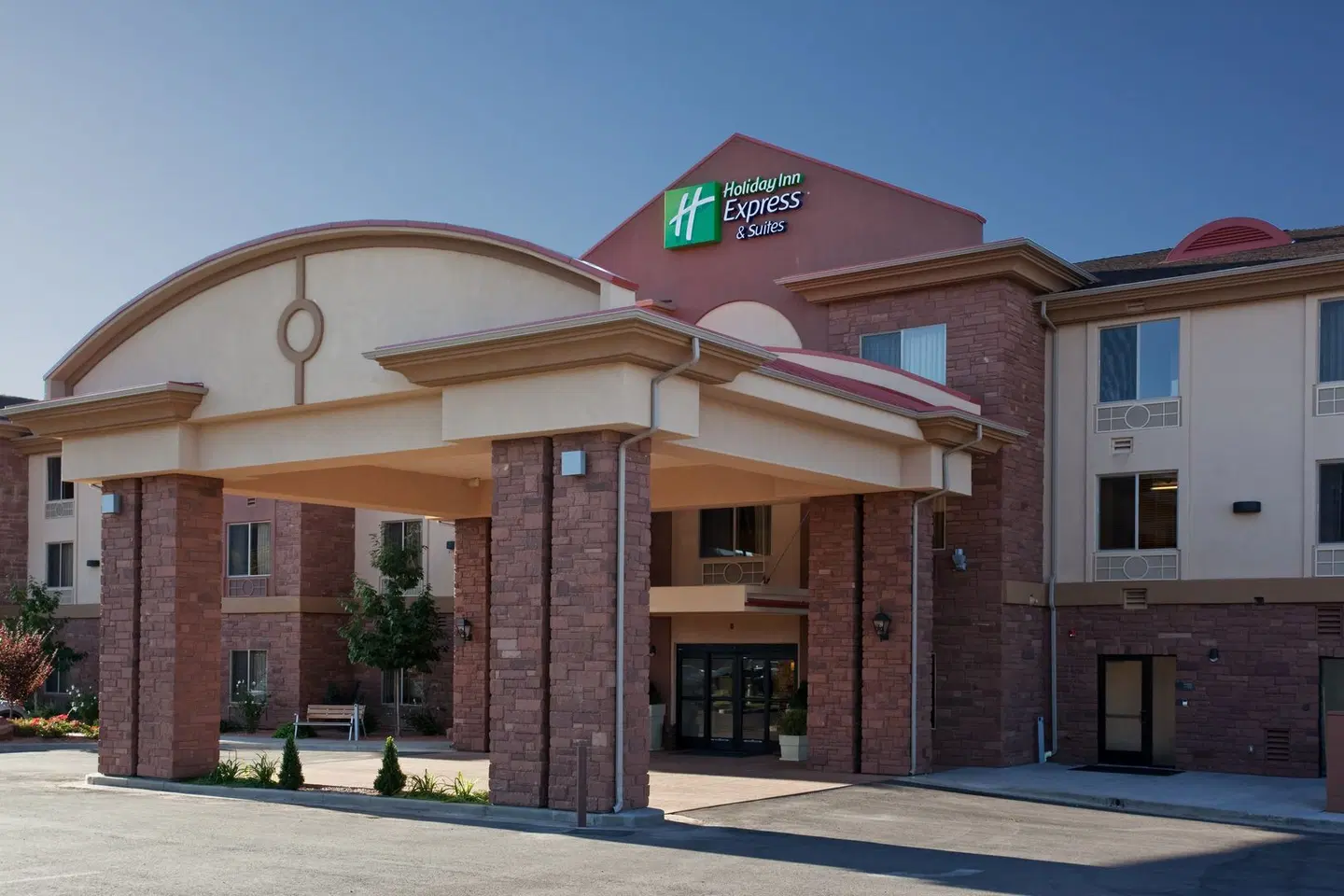 Holiday Inn Express & Suites Kanab by IHG EXTERIOR